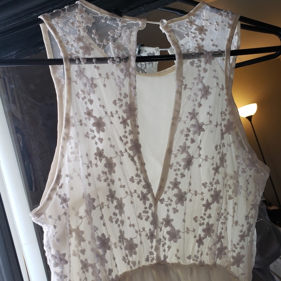 Off White Mini Dress - Picture 3 of 3